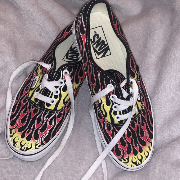 Flames Mash Up Vans - Picture 4 of 8